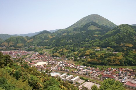 津和野のシンボル・青野山の写真