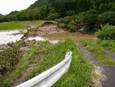 神戸川の被災状況