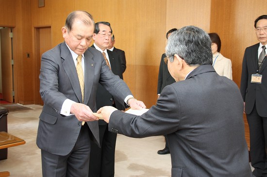 金田建設 金田建設