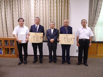 知事との記念写真