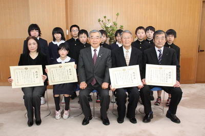 個人：２団体：２合計：４
