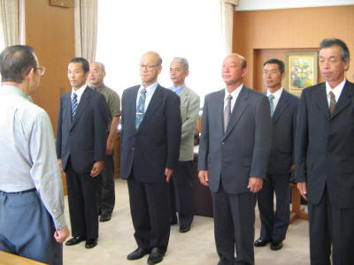 知事室での表彰風景1