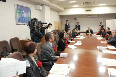 選定者と知事の懇談会