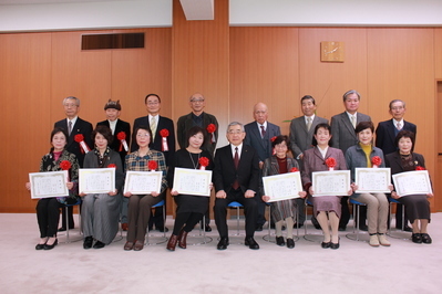 選定式の集合写真の画像