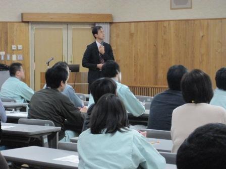 （写真）自分たちの職場を見直そう