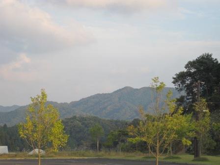 （写真）センターから見える山