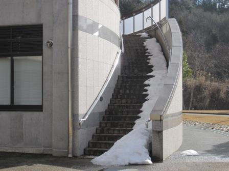 （写真）残っている雪