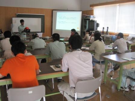 （写真）講義中２