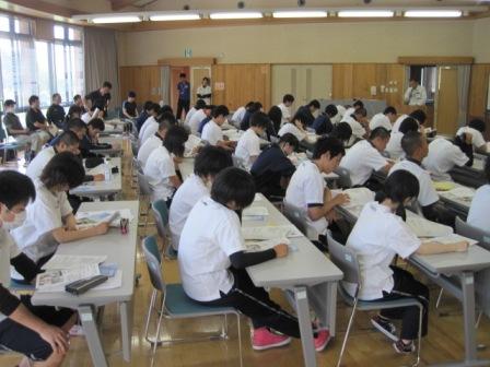 （写真）総合的な学習の時間in中山間の様子