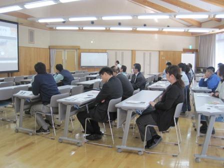 （写真）月例会の様子