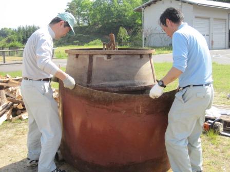 （写真）組み立ての様子４