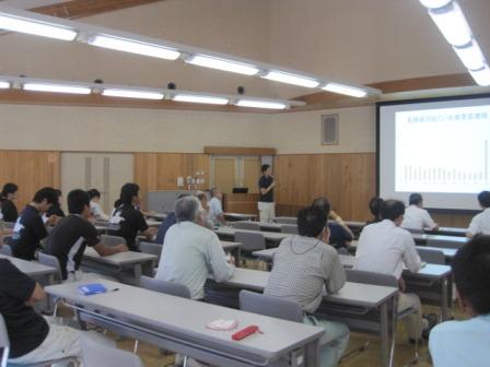 （写真）月例会の様子その１