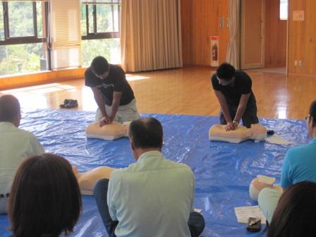 （写真）救命処置の流れを学びました