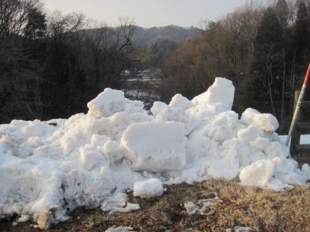 （写真）雪の塊