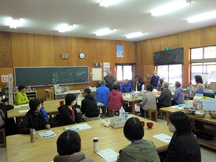 講座あいさつの様子