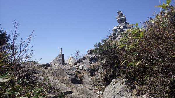 琴引山の山頂の様子