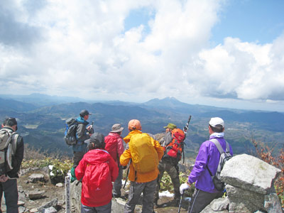 琴引山頂の画像