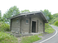 毛無山駐車場トイレの画像