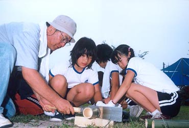 完全学校週５日制の実施と「しまね教育の日」の制定（写真）