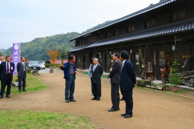 おちらと村にて