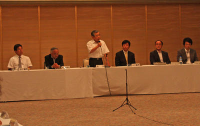 知事の写真