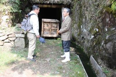 銀山遺跡の視察の様子