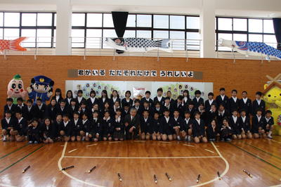 松江市立中央小学校６年生のみなさんと知事