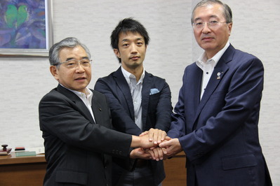 鮄川宏樹社長