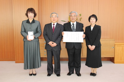 社会福祉法人出東福祉会の皆さん