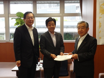国土交通省への要望活動の様子