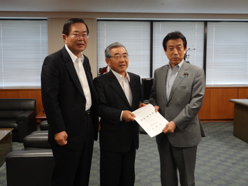 厚生労働省への要望活動の様子