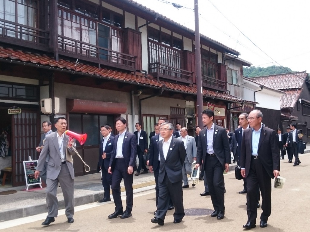 倉吉市打吹玉川伝統的建造物群保存地区（白壁土蔵群）の視察