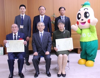 川本和夫さんと山本知子さん