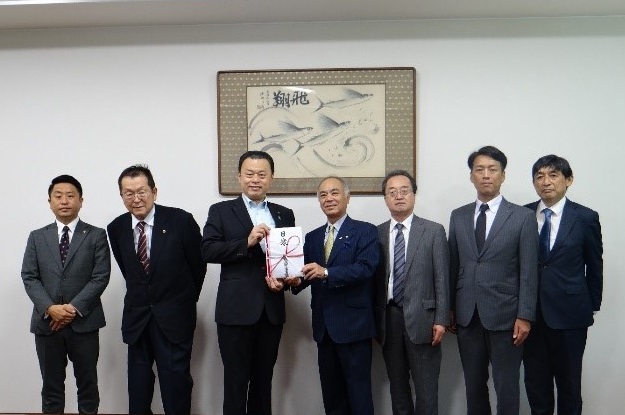 皆さんと