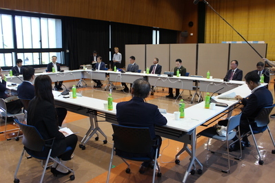 懇談会のようす