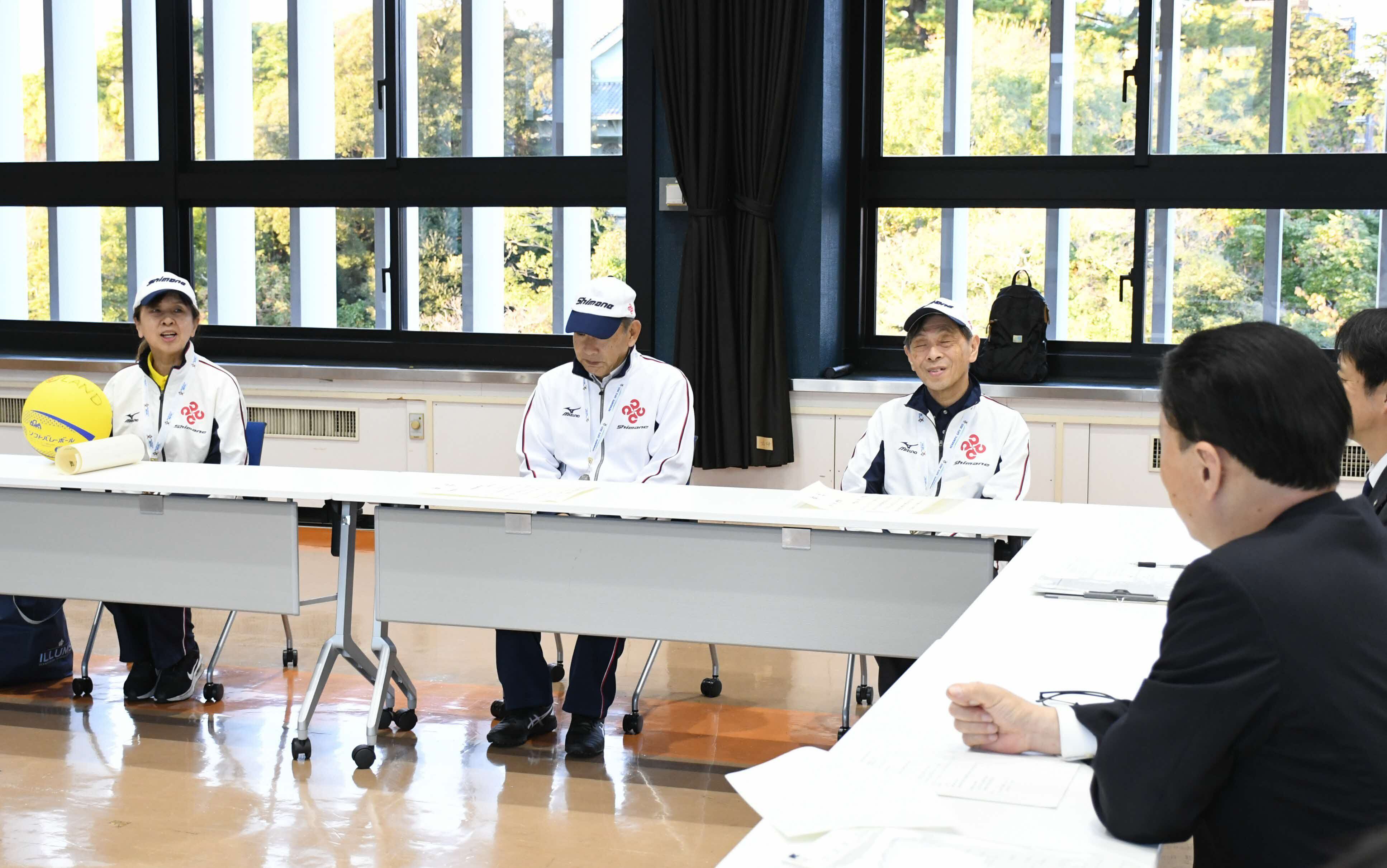 懇談のようす①