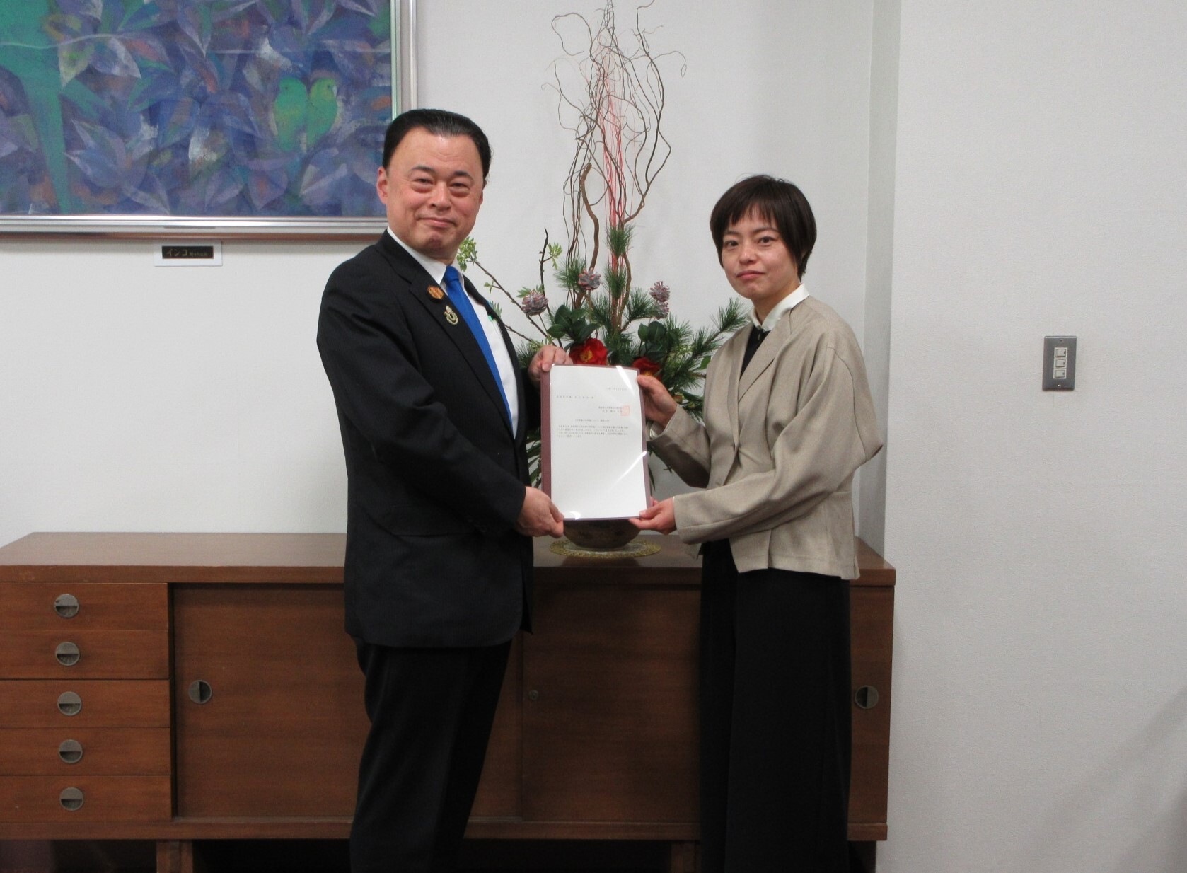 島根県立大学地域政策学部豊田教授（右）