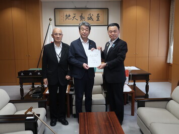 文部科学省中村副大臣