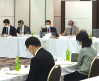 第5期竹島問題研究会の会議の様子の写真