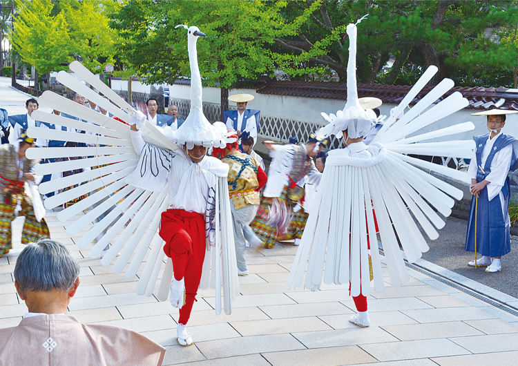 津和野弥栄神社の鷺舞の写真