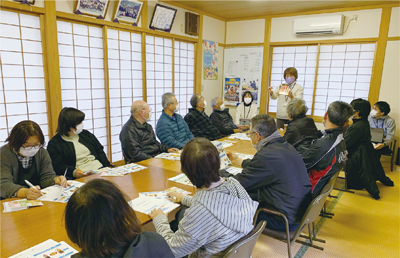 減塩のコツを学ぶ健康座談会の写真