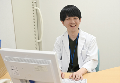 岡崎智哉さんの写真