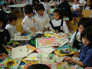 学校図書館を活用した授業