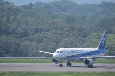 萩・石見空港に到着した東京便