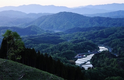 日本農業遺産風景（中国山地の山並み）