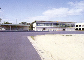 雨天操法訓練場・車庫・屋内訓練場