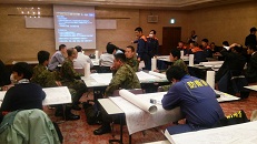 講師による講演