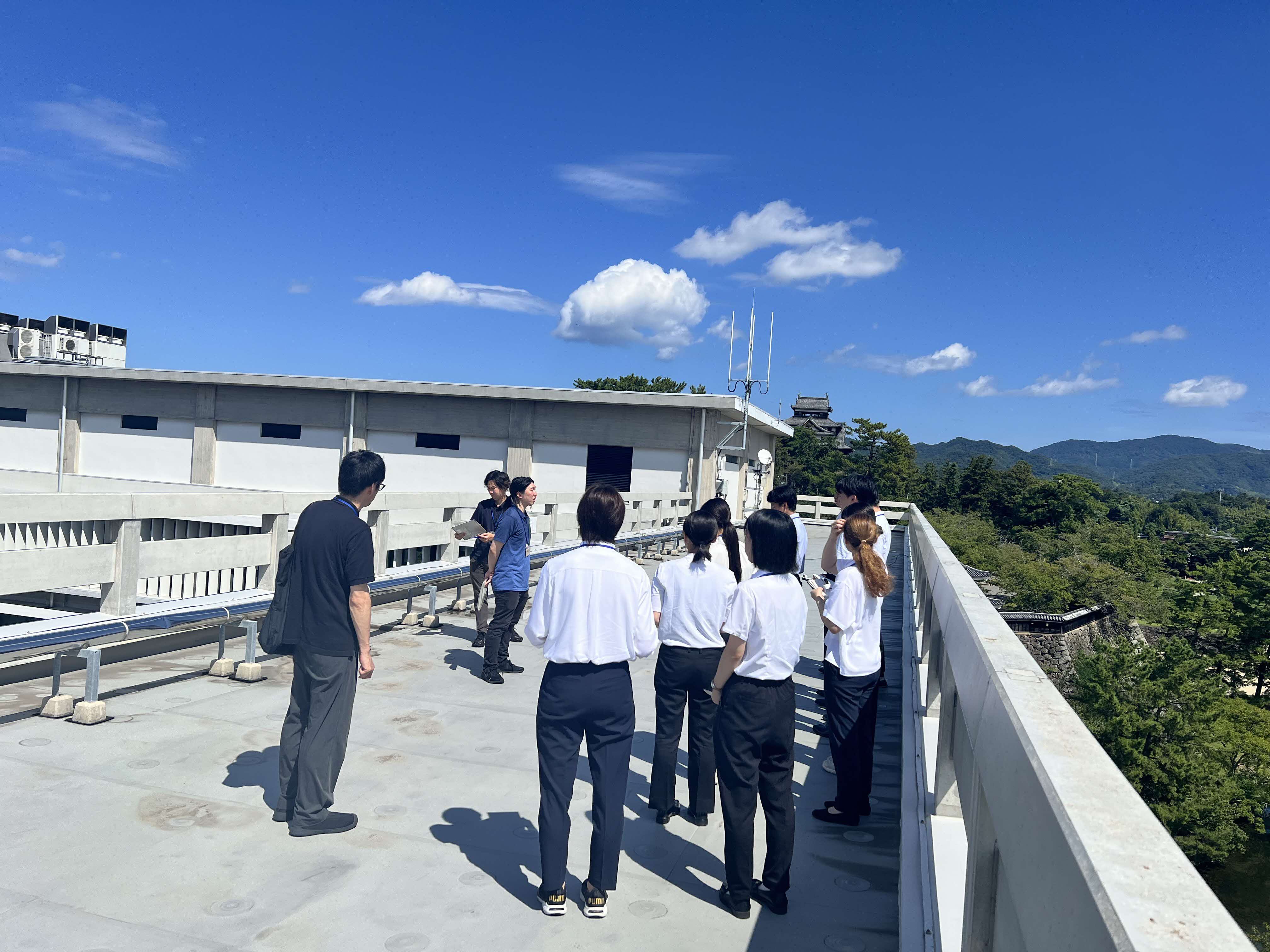 県庁建物群見学