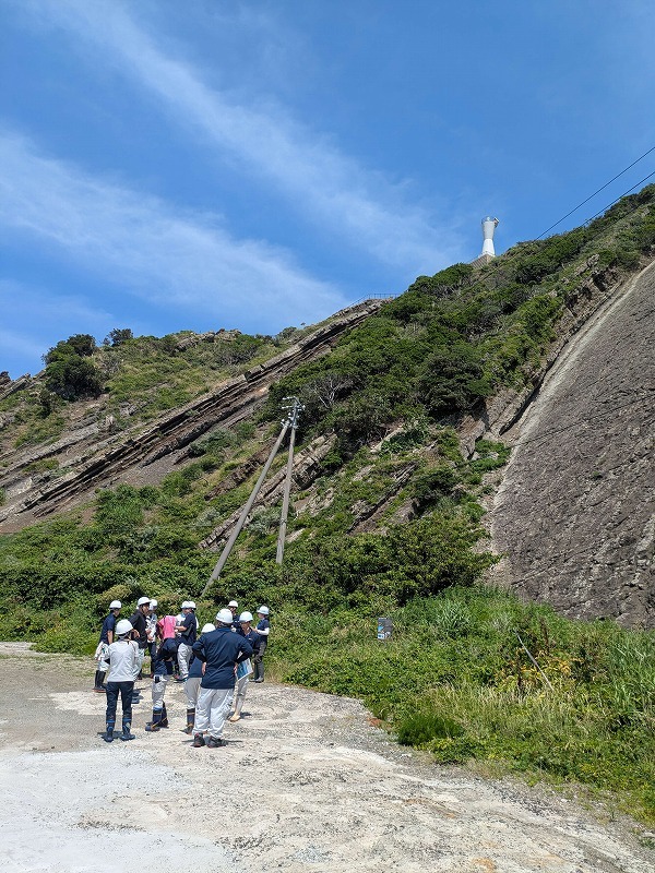 小伊津の地層