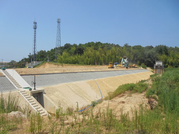 半田池整備状況